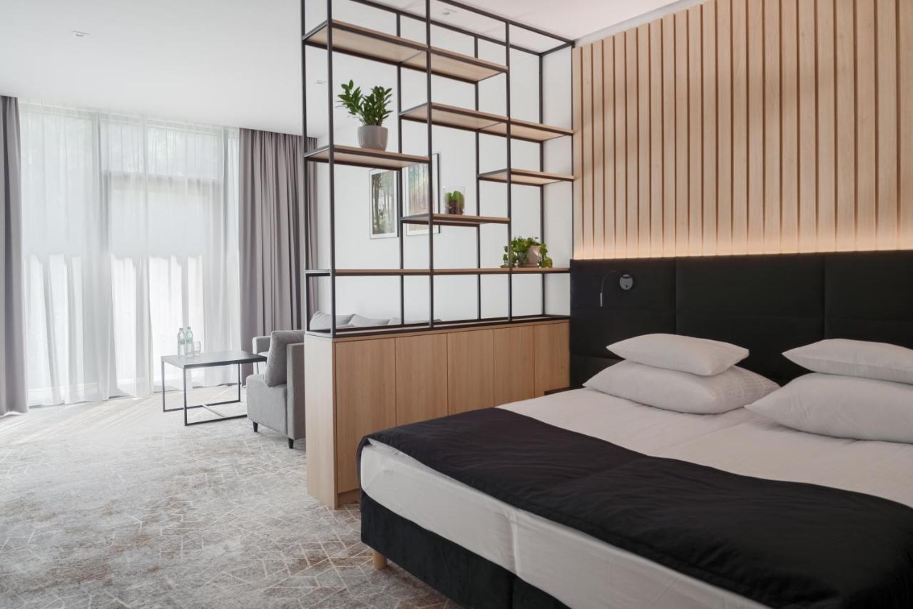 Szumy Park Hotel & Restaurant Susiec Bagian luar foto