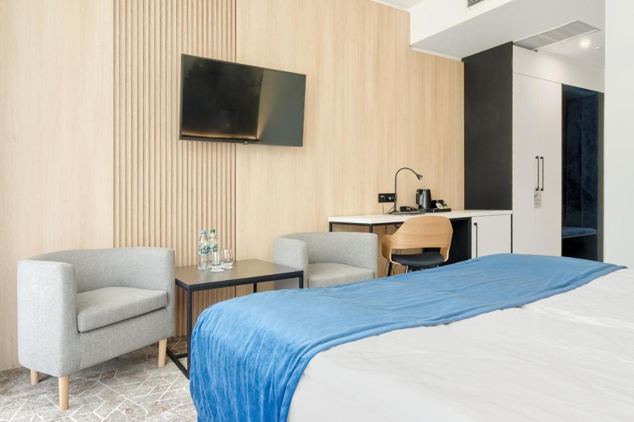 Szumy Park Hotel & Restaurant Susiec Bagian luar foto